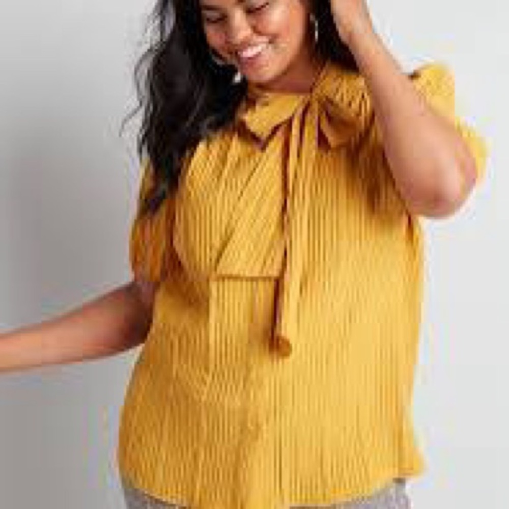 Lane Bryant women’s gauze Golden Spice Yellow Tie Neck Button Front Top 26